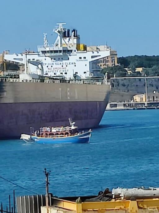 Crew 2 Savynomad Harbour Residences Wow Views Cospicua المظهر الخارجي الصورة